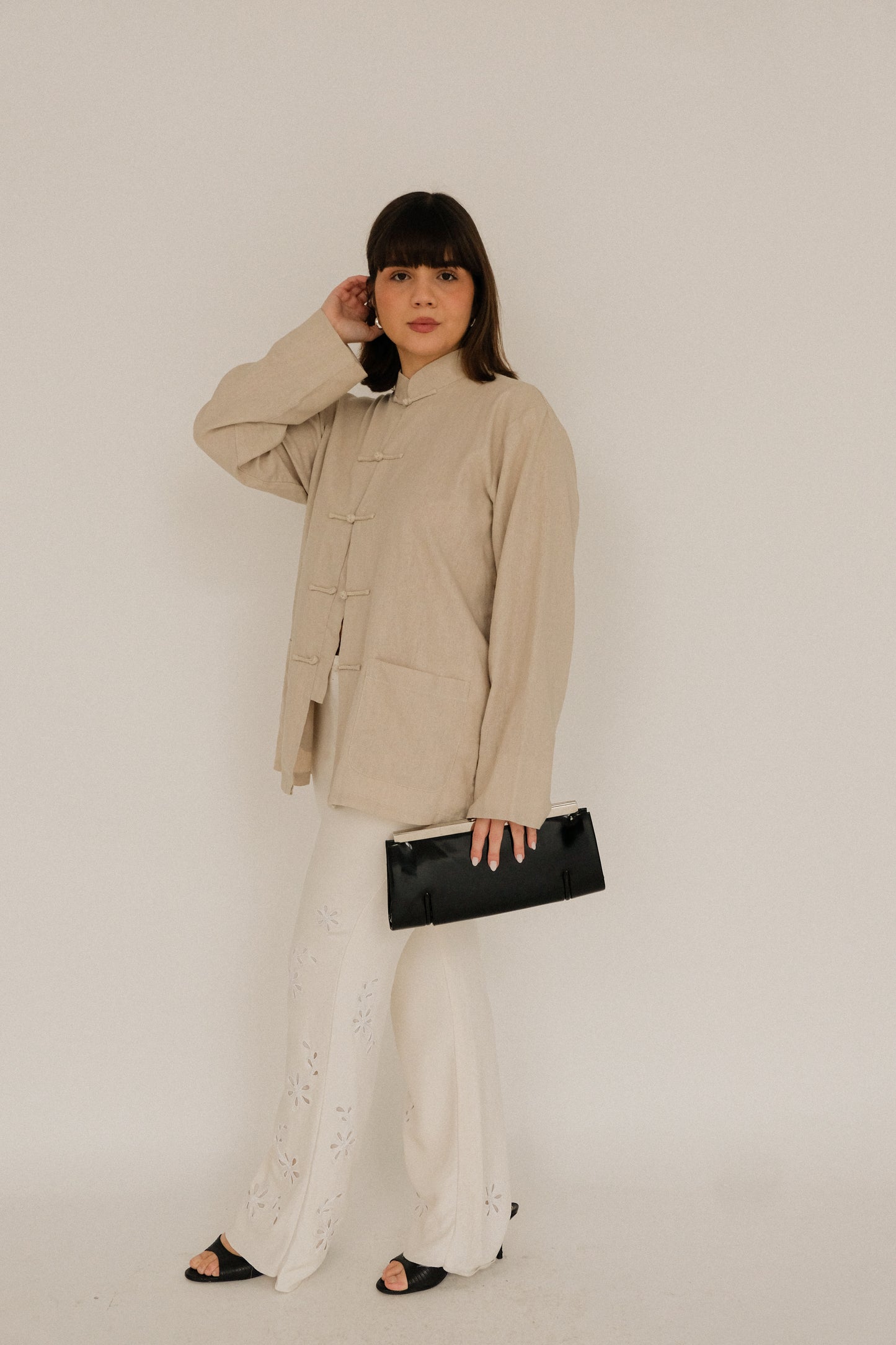 Vintage Trousers with Flower Embroidery